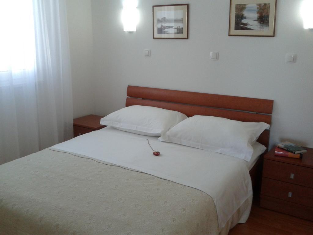 טרוגיר Apartments Oklopcic חדר תמונה